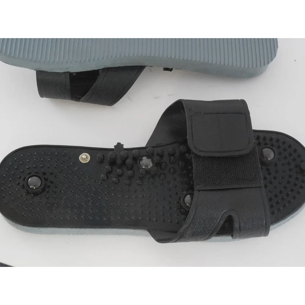 Massageo Acupressure Reflexology Slides Sandals Mens 10-11 Recovery Foot Massage